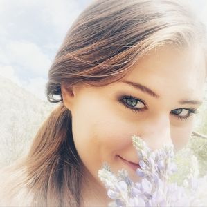 Meet your Posher, Hadassah